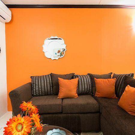 New Kingston Premium Guest Apartment Buitenkant foto